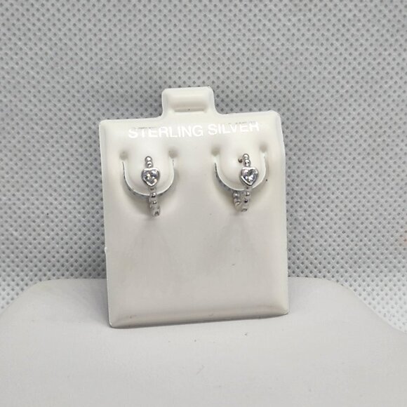Brand New   Sterling Silver 925 Heart Earrings - Picture 1 of 4